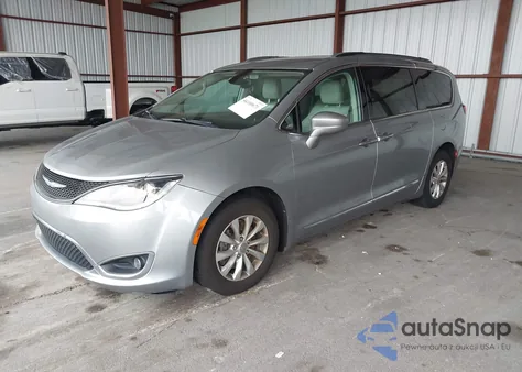 2017 Chrysler Pacifica Touring-L from USA, damaged, VIN 2C4RC1BG2HR515548